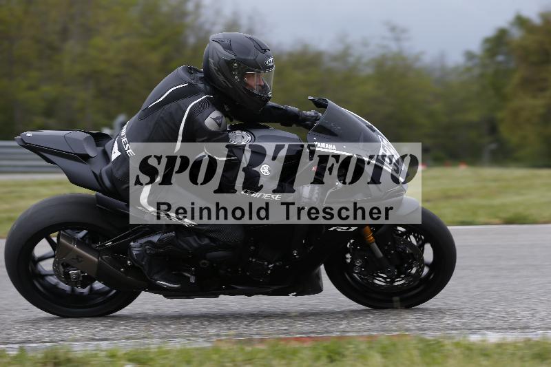 /Archiv-2024/13 22.04.2024 Plüss Moto Sport ADR/Freies Fahren/925